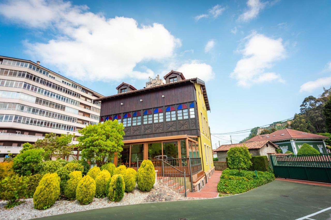 Hotel Castillo De Gauzon Salinas  Exterior foto