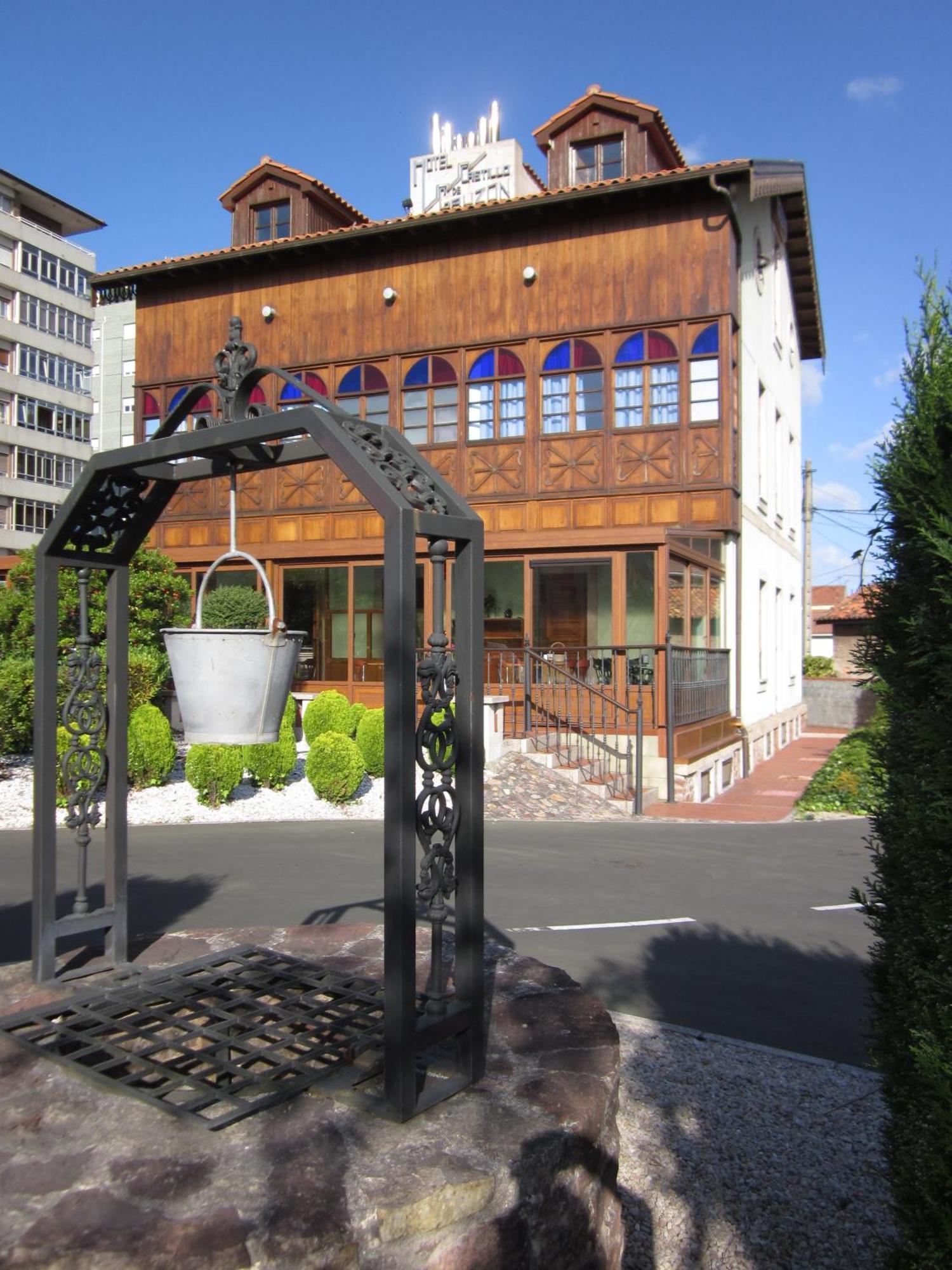 Hotel Castillo De Gauzon Salinas  Exterior foto